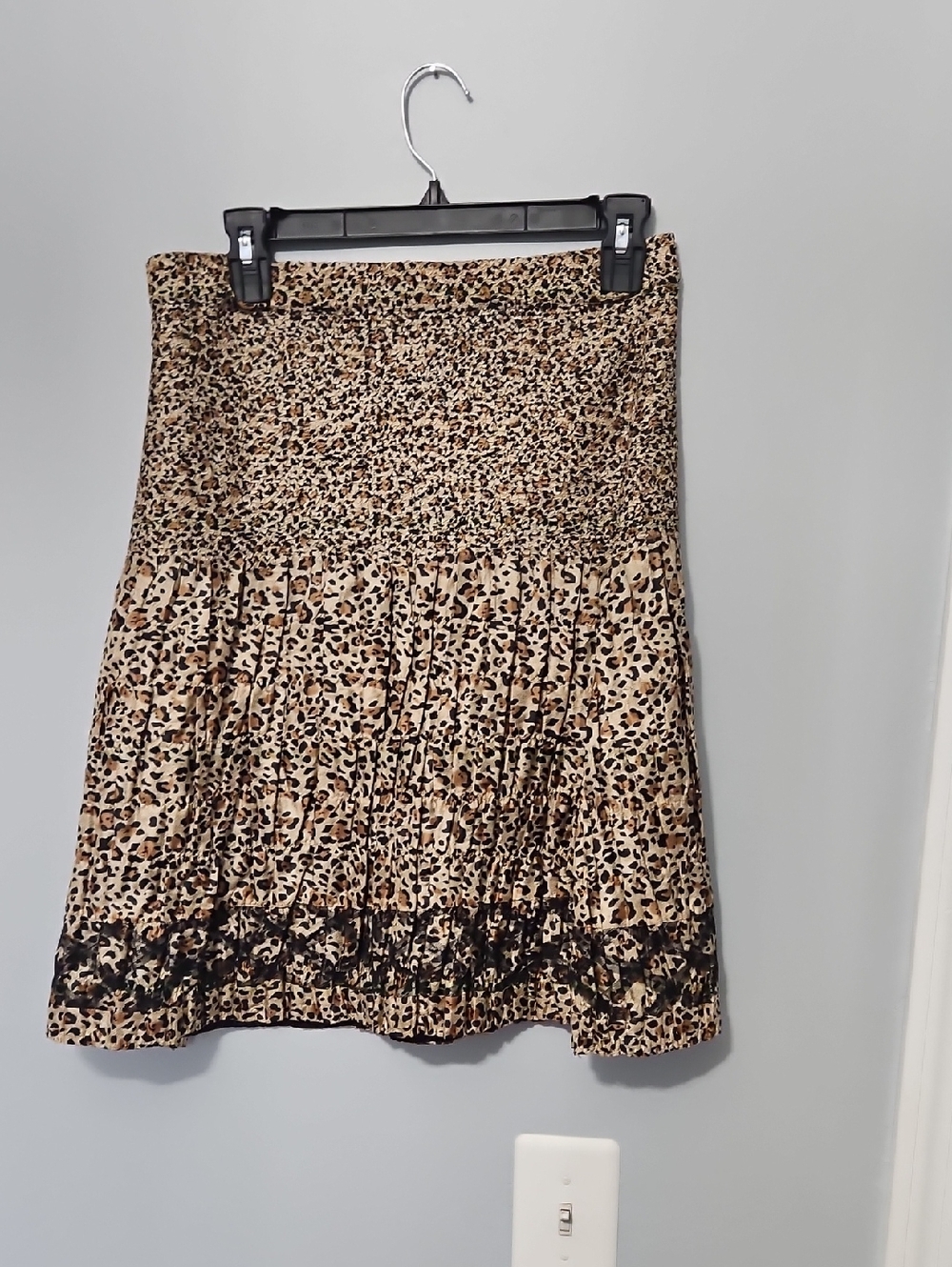 Leopard Print Pleated A-Line Skirt - Tan/Black